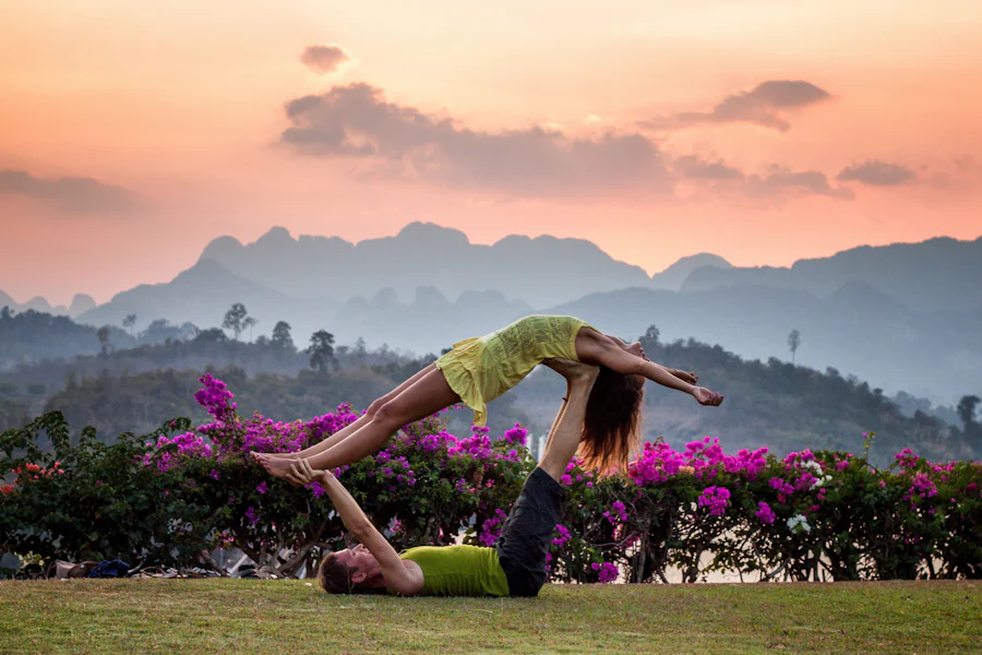 image 10 partner and acro yoga