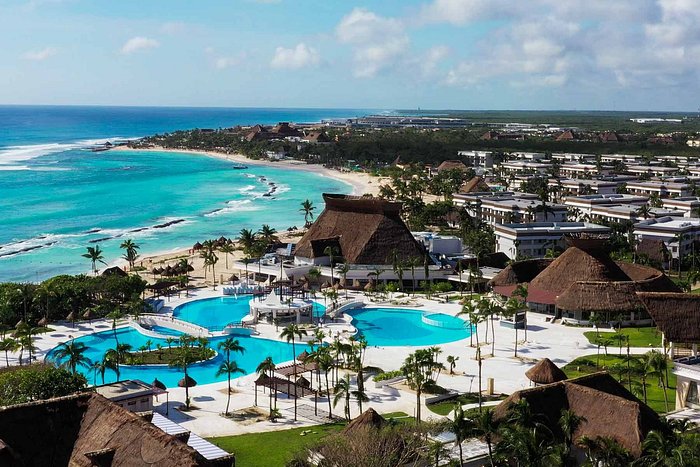 bahia principe grand Beach Resorts in Tulum