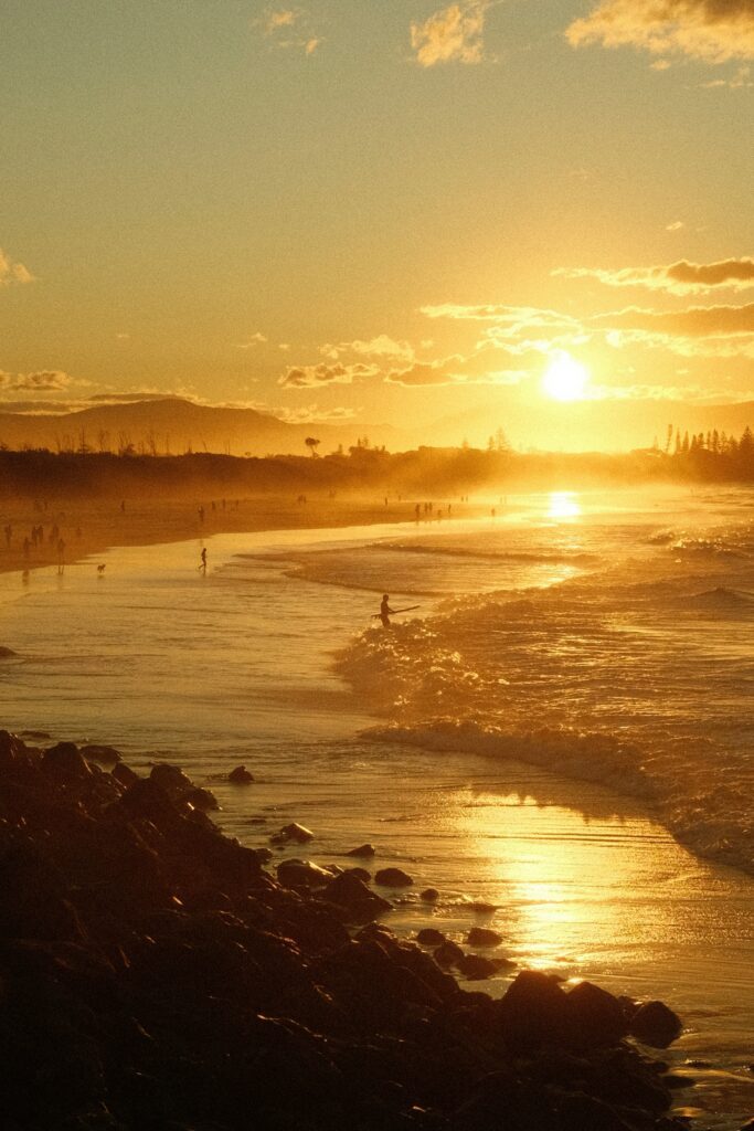 sophie peng qpd6qDLpIJI unsplash Caravan Parks Byron Bay