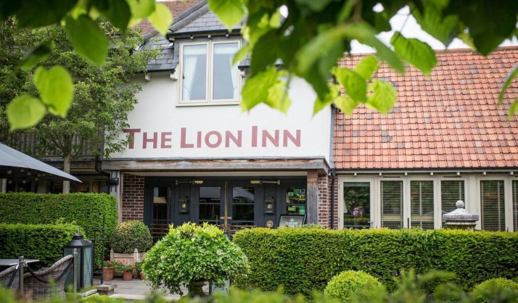 Lion Inn main front bloom 404104735