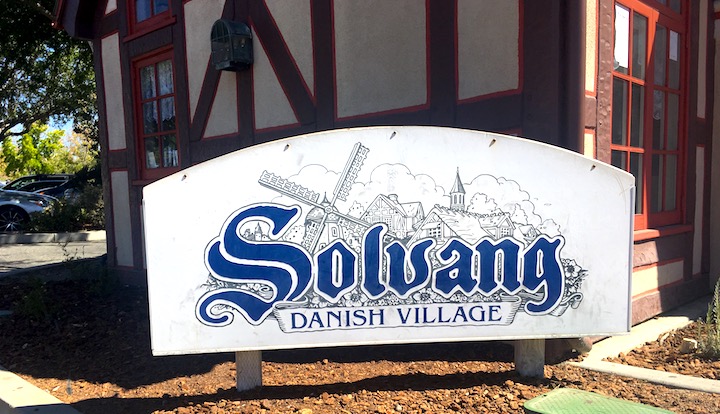 solvang sign