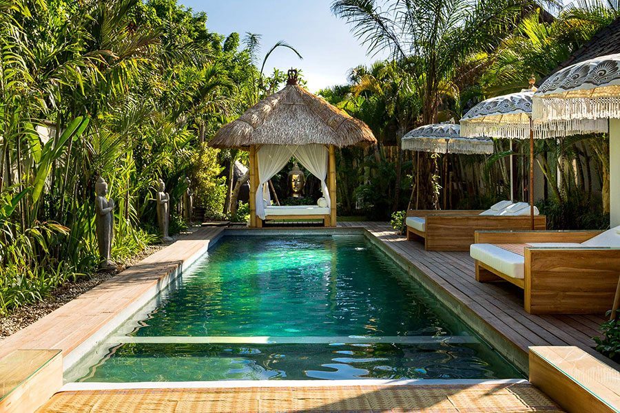 seminyak poolside