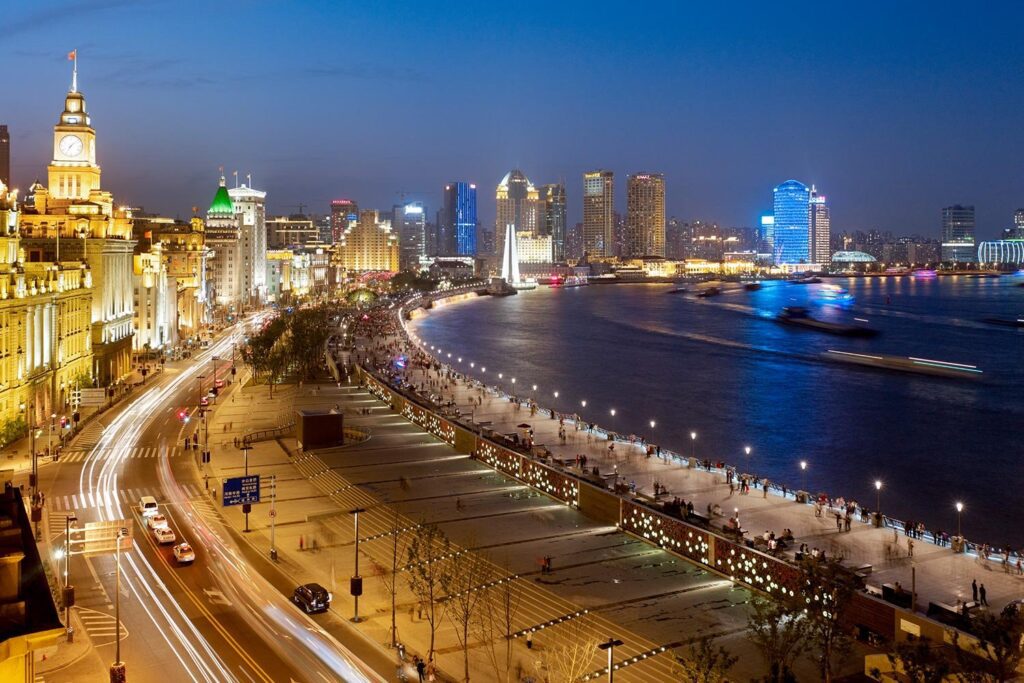 Shanghai Bund Klopfer Martin Design Group Landscape Architecture historic waterfront design night time