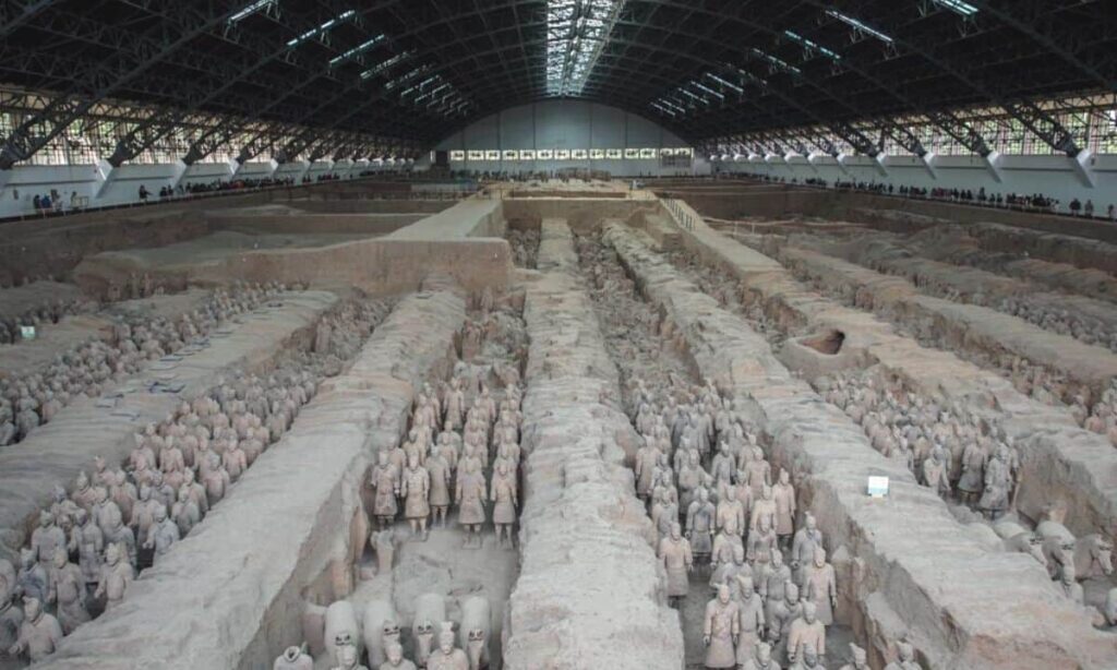 how to visit the terracotta army in xian featured