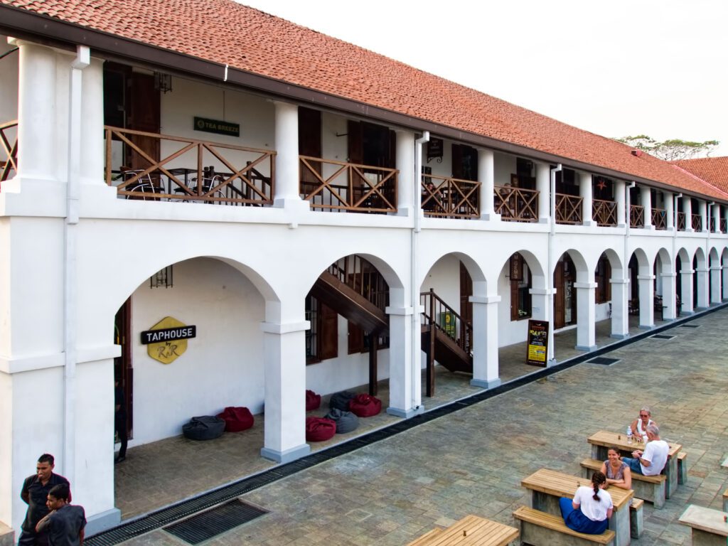 20160129 Sri Lanka 4229 Galle sRGB 25139038324