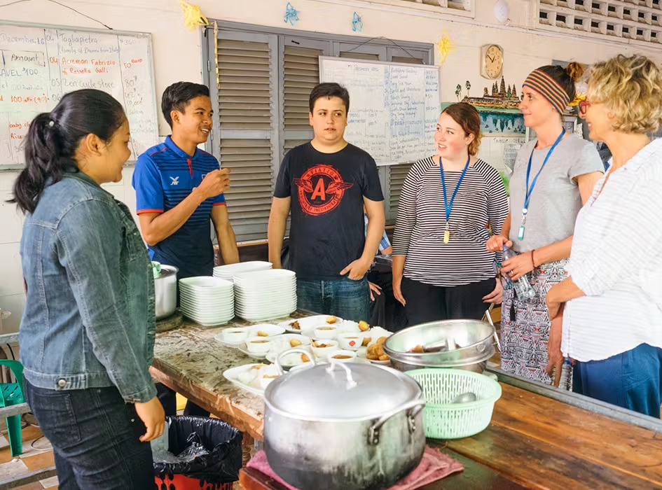 MConverter.eu volunteer abroad in cambodia ivhq working with ngos