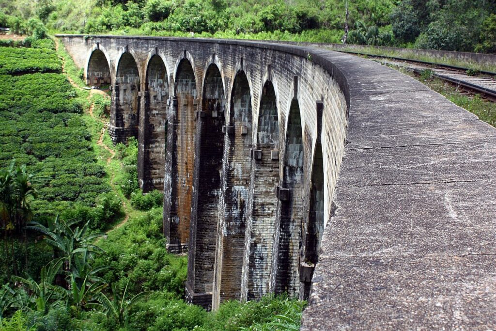 Nine arches bridge 1