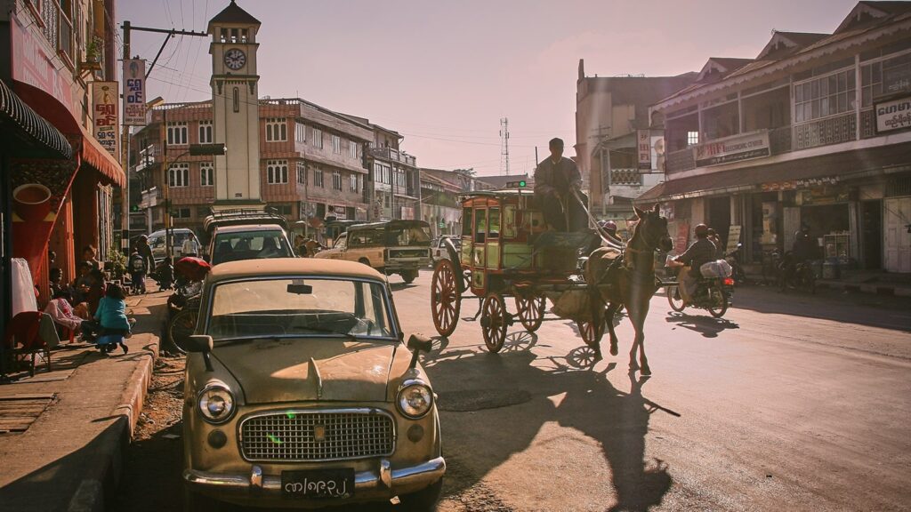 horse carriage 1600x900 1