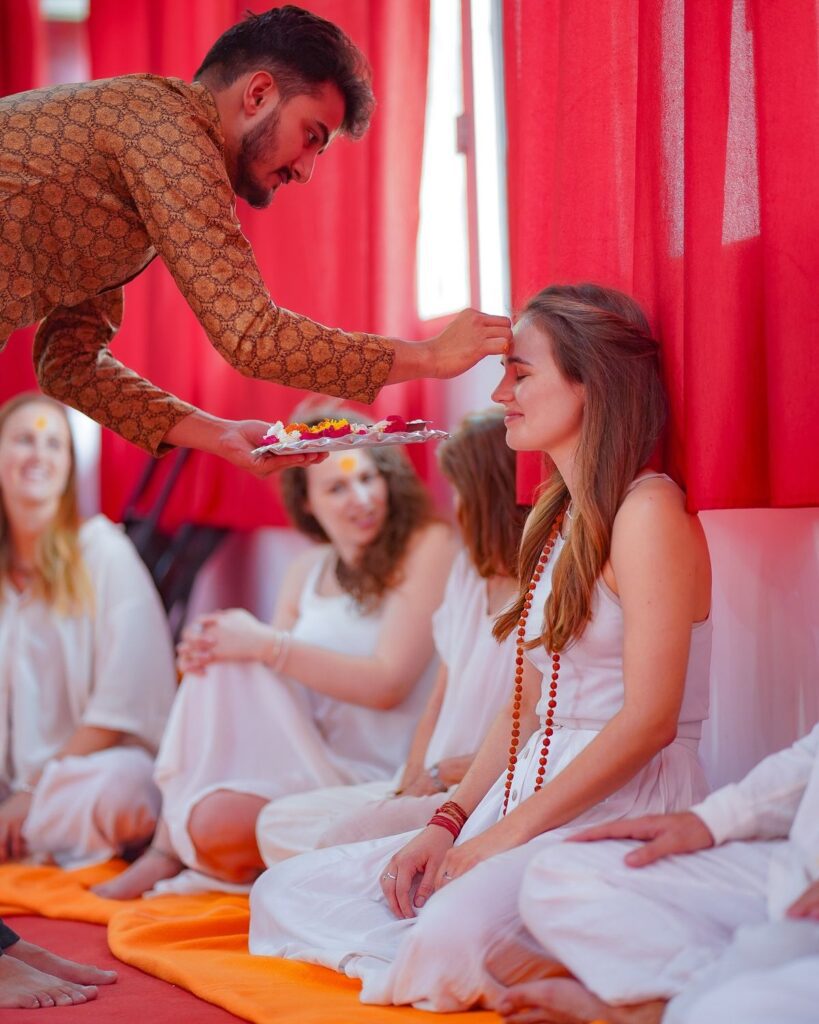 99a6f4040f1a442f7a2a33144ae19e74 yoga retreats in India