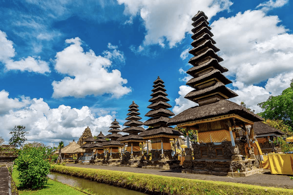 image 332 temples in bali