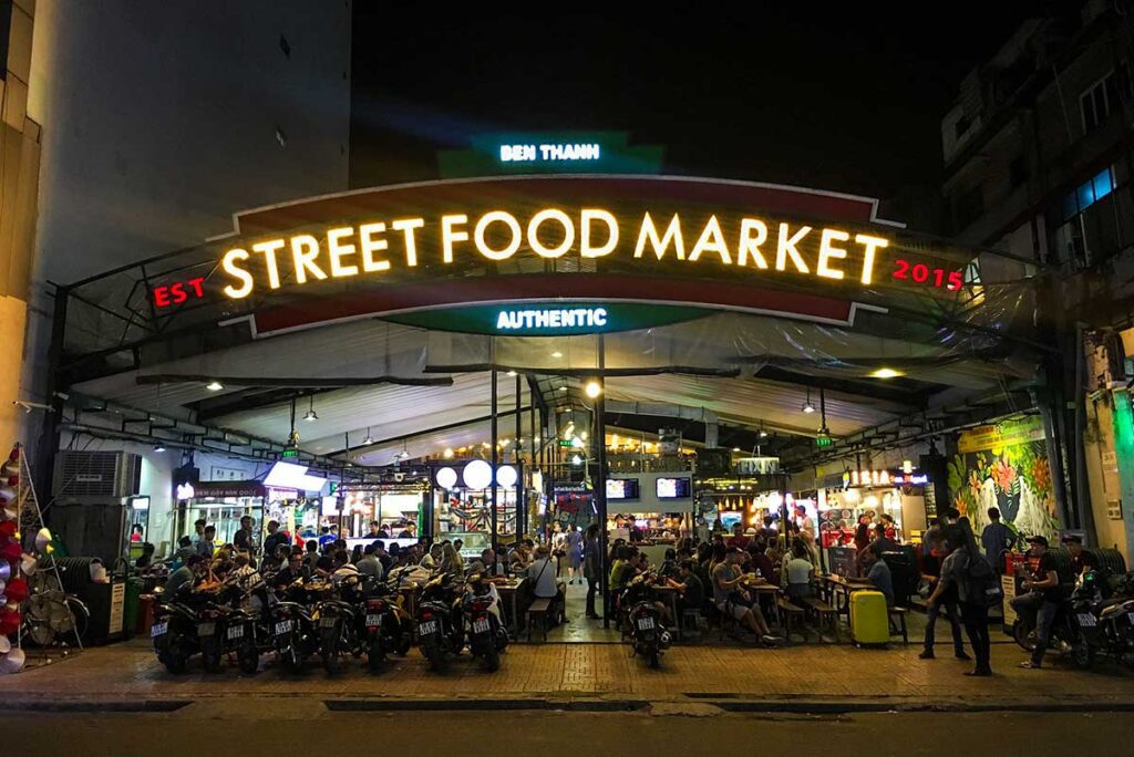 ben thanh street food market 1