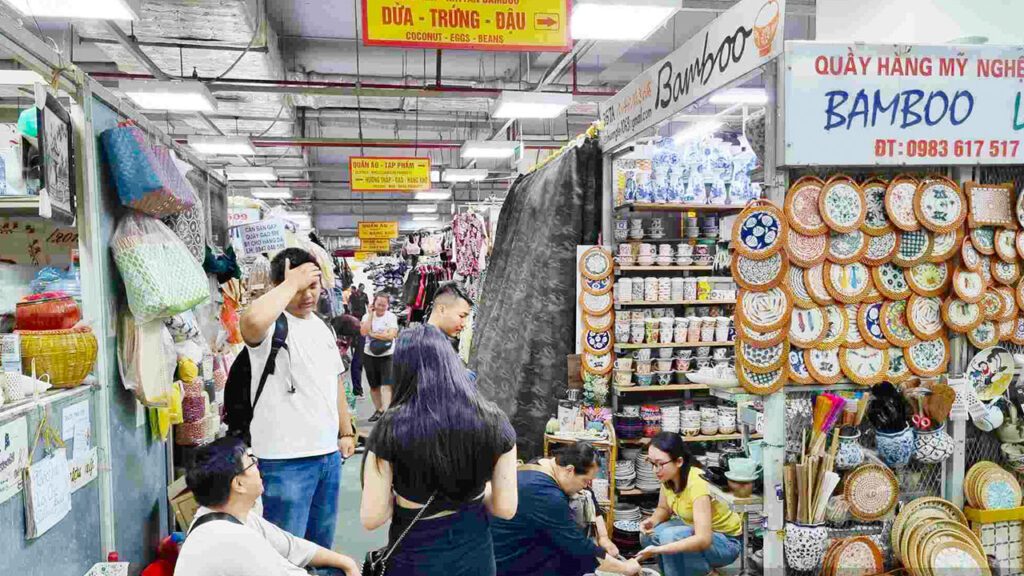 hang da market hanoi 5
