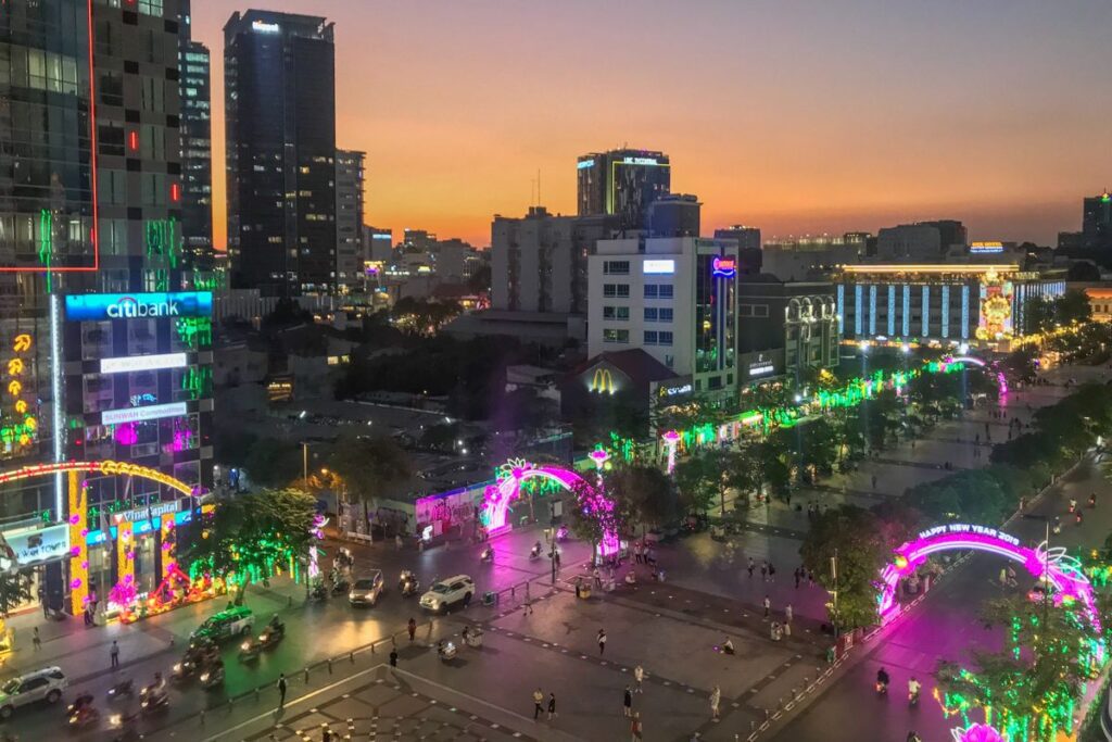 nguyen hue street thumb