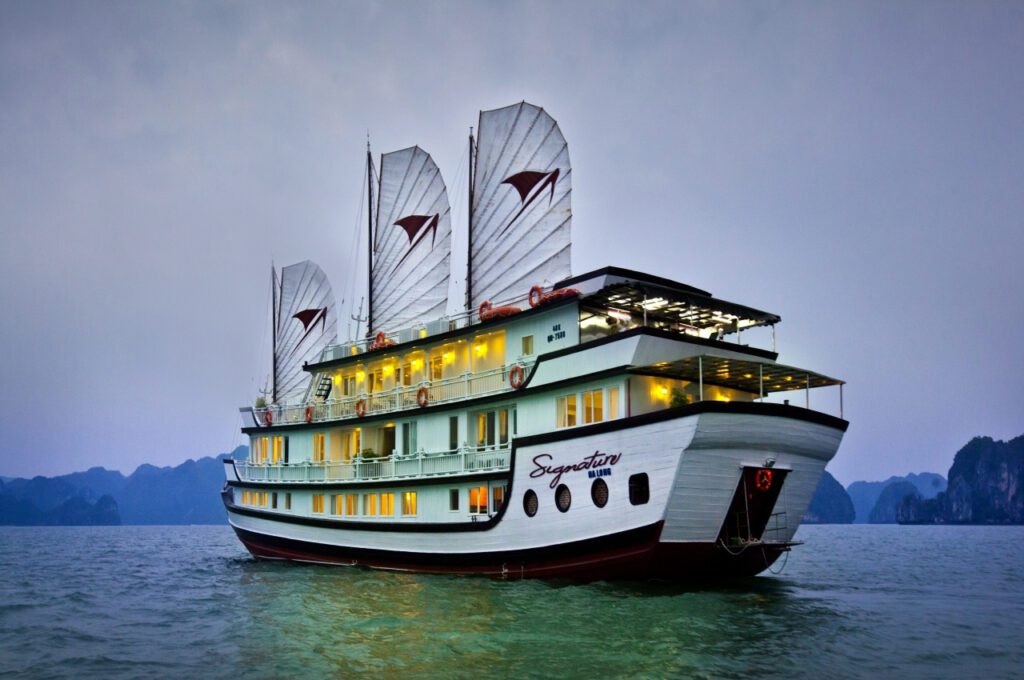 signature cruise 2 days 1 night