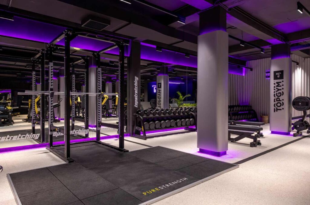 top stretching right